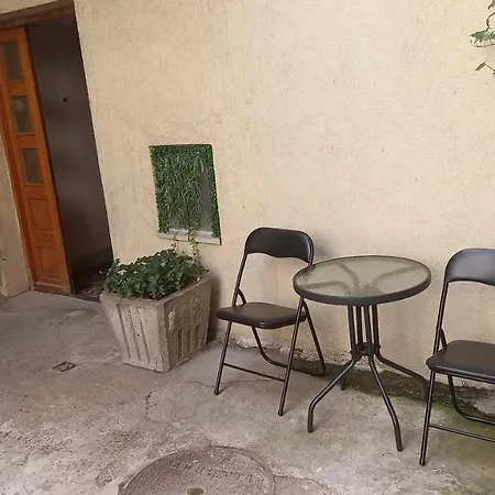 Fortress 1: Quiet, Lux 50m2 , In The Pedestrian Zone *